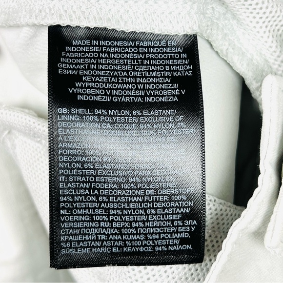 North Face Shorts Mens 32 Gray Nylon Lightweight 10" Inseam Adult Hike Trek - Picture 12 of 13